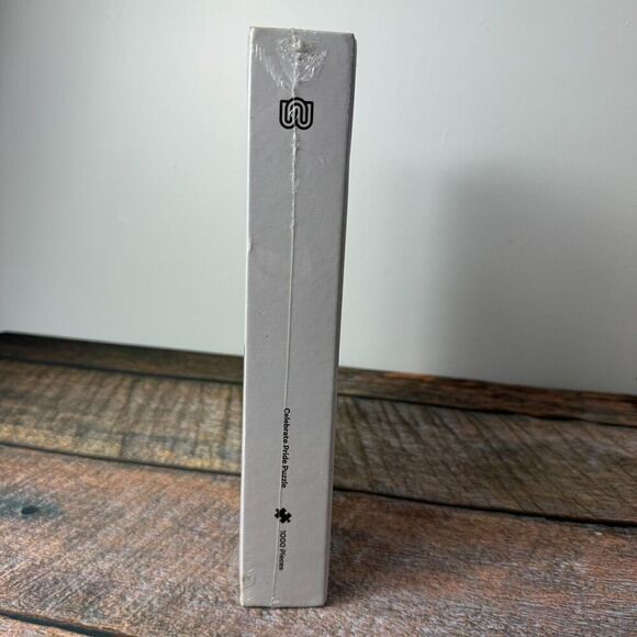 BetterCo Celebrate Pride Jigsaw Puzzle 1000 Piece Mara Drozdova‎ NEW - Picture 7 of 7